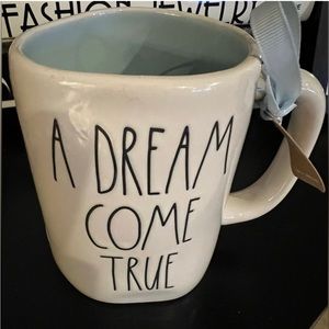 Rae Dunn  A Dream Come True Cinderella Disney Mug🏰